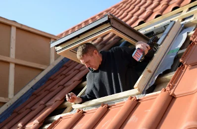 Pose de fenêtres de toit Velux à Langoiran